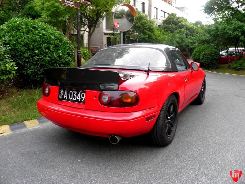 boot lid with high ductail boot lid with high ductail