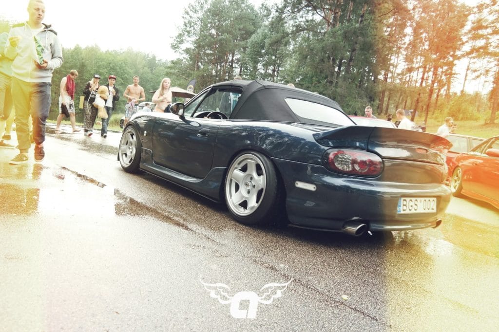 CarbonMiata Monster Trunk Spoiler