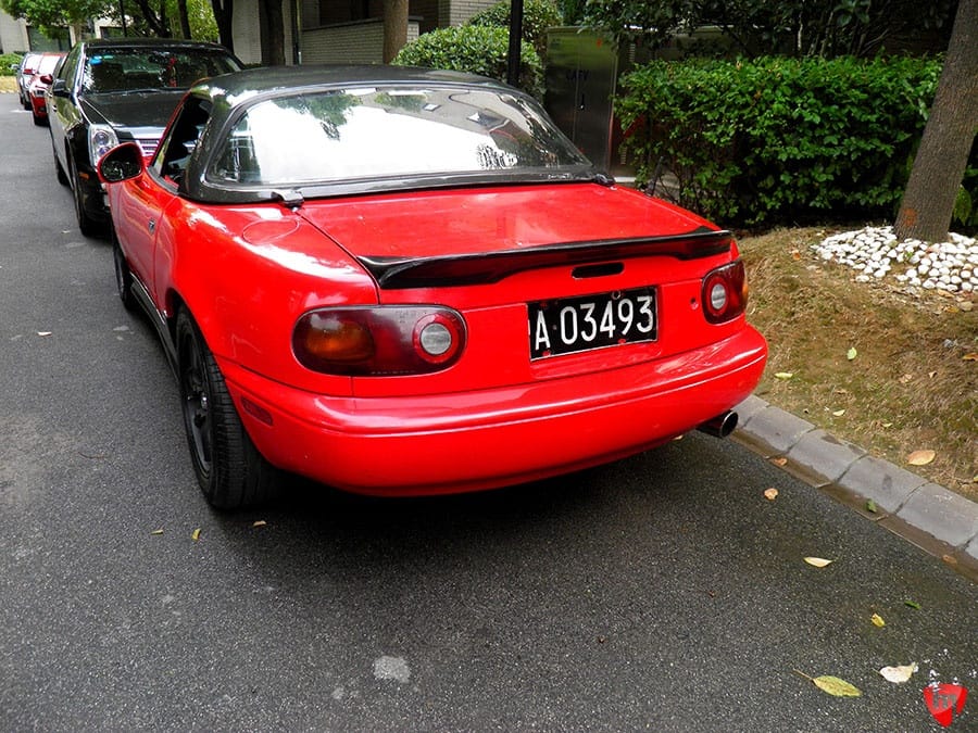 OLYMPUS DIGITAL CAMERA TRD trunk spoiler