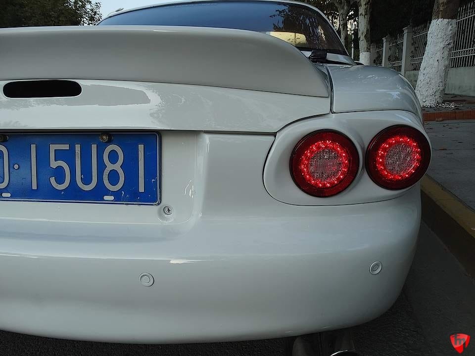 becquet de coffre Miata NB