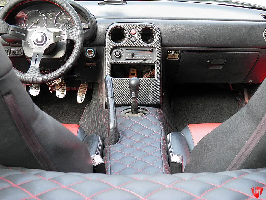 Transmission tunnel cover