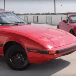 FB Mazda RX-7 prieš NA Mazda Miata
