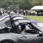 Miatas Put Their Roofs Down