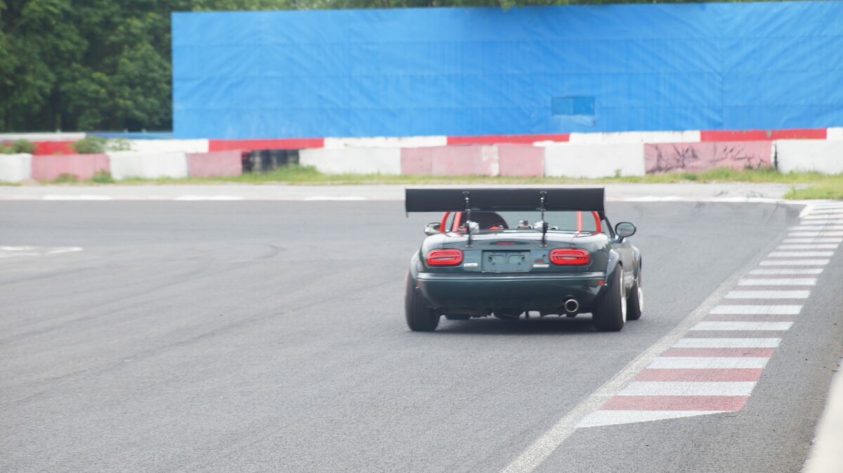 CarbonMiata Carbon Fiber Active Wing System For Mazda Miata NA/MK1