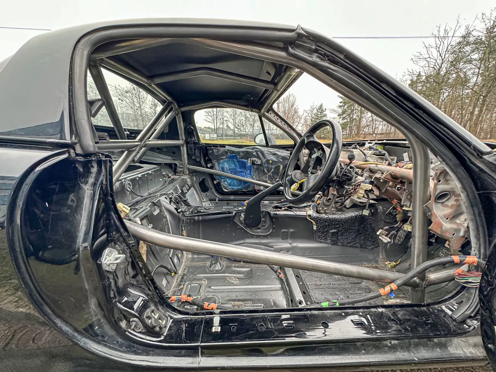 Miata NASCAR Roll Cage for Enhanced Safety and Chassis Rigidity