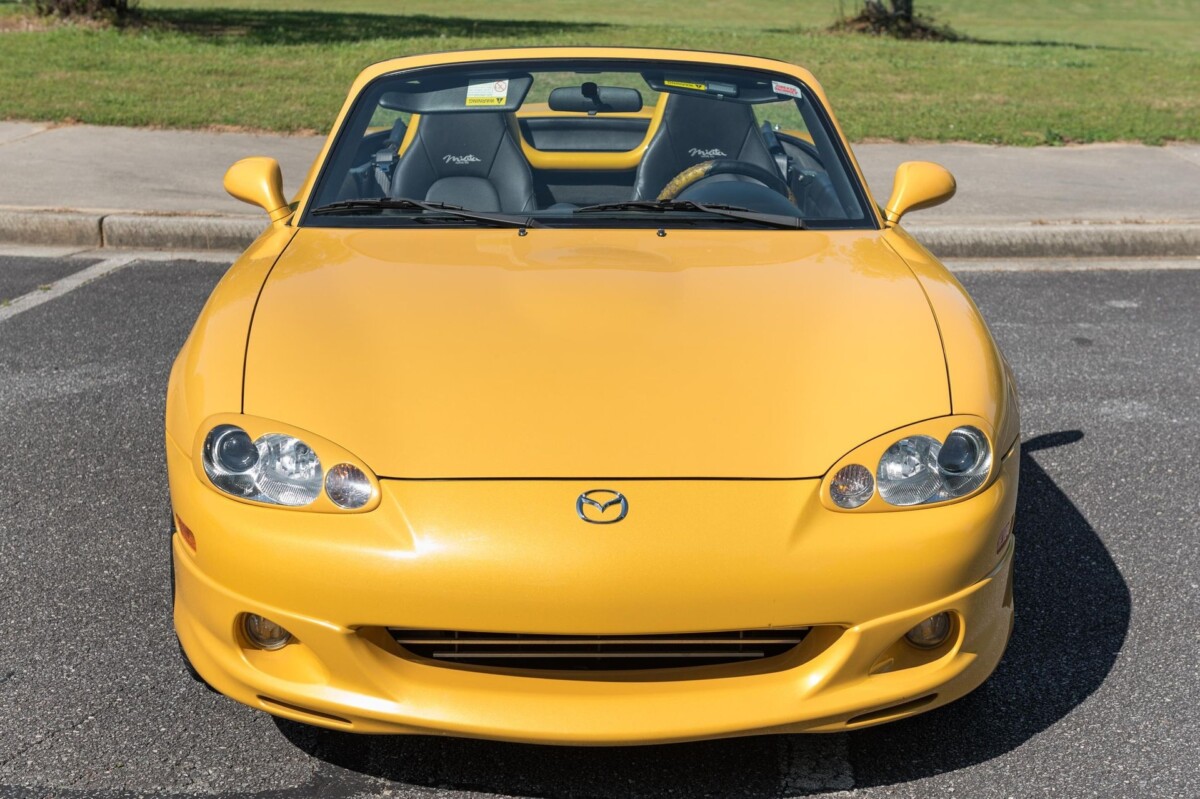 Carbon MiataHeadlights Covers For Miata NB Carbon MiataHeadlights Covers For Miata NB