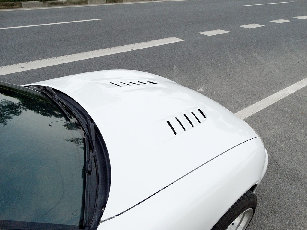 Vented Hood For Miata NB-Mk2 Vented Hood For Miata NB-Mk2