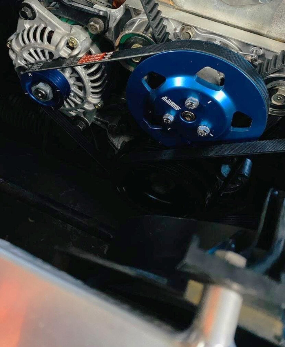 Billet Aluminum Alternator and Water Pump Pulley